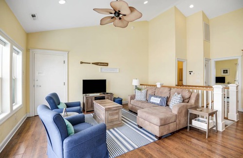North Topsail Beach House | 438 m² Maisonette ∙ 12 bedrooms ∙ 36 guests