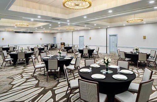 Rocky Mount Hotel | 45 m² Hotel ∙ 127 guests