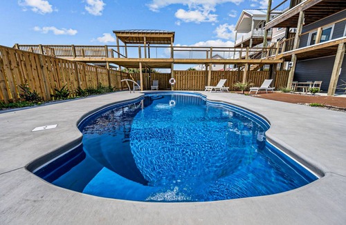 Surf City House | 464 m² House ∙ 10 bedrooms ∙ 29 guests