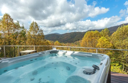 Black Mountain House | 465 m² House ∙ 5 bedrooms ∙ 10 guests
