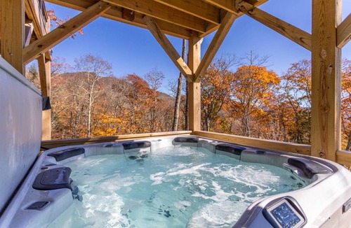 Banner Elk House | 465 m² House ∙ 7 bedrooms ∙ 23 guests