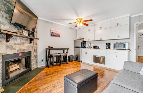 Banner Elk Condo | 47 m² Condo ∙ 1 bedroom ∙ 4 guests