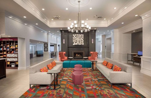 Skyland Hotel | 47 m² Hotel ∙ 2 bedrooms ∙ 127 guests