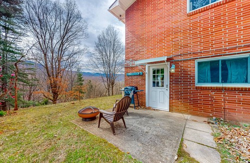 Waynesville Apartment | 47 m² Studio flat ∙ 2 guests