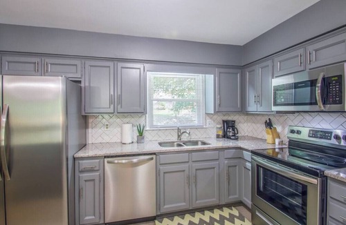 Charlotte Apartment | 4BR Charlotte Escape|Patio-BBQ Grill-Pet-Friendly