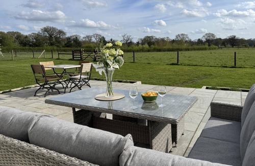 Postwick with Witton Cottage | 5 Bed in Postwick (oc-w30947)
