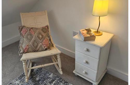 Westmarsh House | 5 Bed -Sleeps 7 -New Build -Detached Property