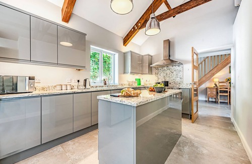 Llansawel Cottage | 5 bedroom accommodation in Llansawel, near Llandeilo