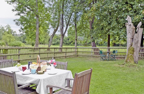 Three Cocks Cottage | 5 bedroom accommodation in Three Cocks, near Hay-on-Wye