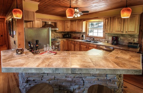 Maggie Valley House | 5 bedroom Luxury Cabin in Mountains of Maggie Valley, NC Hot tub and pool table.