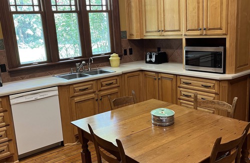 Springfield House | 5 BR - country estate - lots of privacy - near Nashville, Clarksville