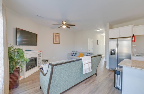 Harrisburg House | 5 Mi to Charlotte Motor Speedway: Cozy Townhome