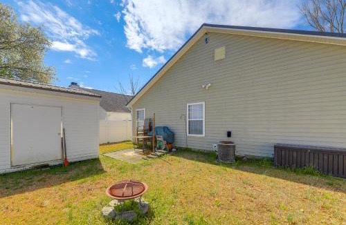 New Bern House | 5 Mi to Dtwn New Bern & Quiet Cove: Home w/Yard!