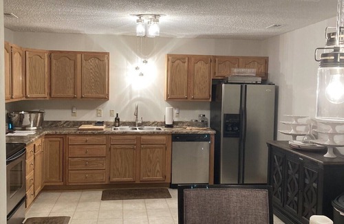 Lake Lure Cabin | 5 Min Walk to Beach and Marina