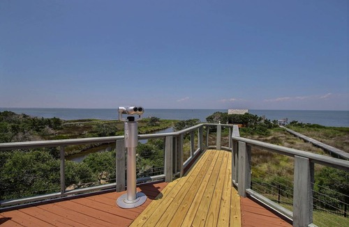 Sunset Village House | 502 m² House ∙ 7 bedrooms ∙ 14 guests