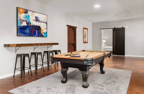 Skyland House | 520 m² House ∙ 8 bedrooms ∙ 20 guests