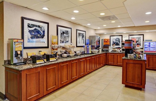 University Place Hotel | 53 m² Hotel ∙ 127 guests