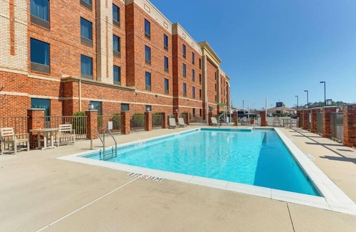 Swansboro Hotel | 55 m² Hotel ∙ 127 guests