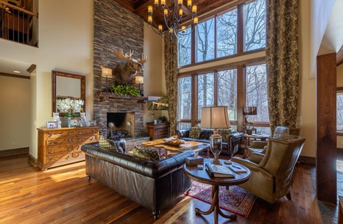 Blowing Rock House | 576 m² House ∙ 8 bedrooms ∙ 22 guests