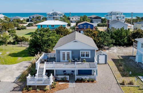 Topsail Beach House | 58 m² House ∙ 2 bedrooms ∙ 4 guests