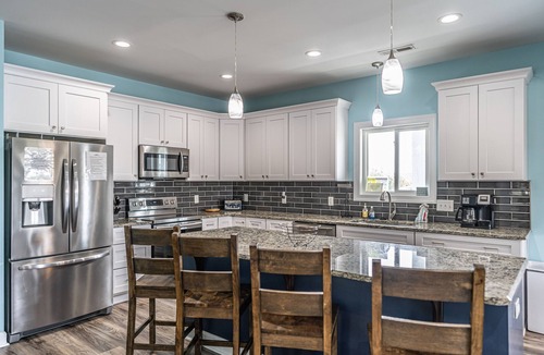North Carolina Coast House | 5BR 5BA w/Hot Tub, ample Parking, 2 Blocks from Beach, Boardwalk & Downtown!