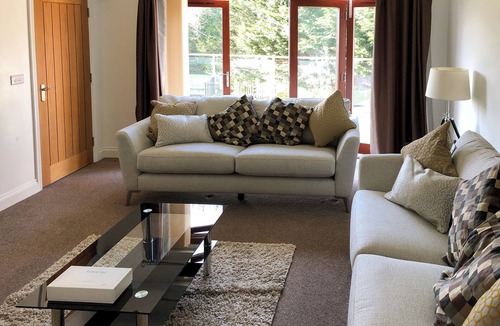 Amroth Cottage | 6 bedroom accommodation in Stepaside, near Saundersfoot