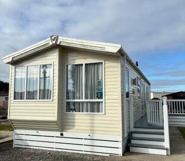 Patrington Haven House | 6 Berth Beautiful Caravan
