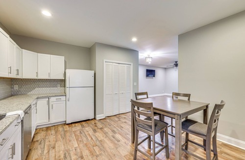 Wilson House | 6 Mi to Lake Wilson: Group-Friendly Getaway!