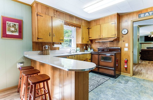 Maggie Valley Cottage | 6 Mi to Waterrock Knob: 'Serenity Cottage'