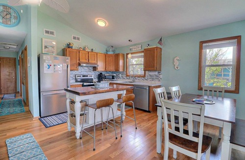 Nags Head House | 6030 Sanctuary * 4 Min Walk to Beach