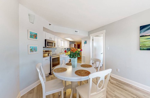 Wrightsville Beach Condo | 61 m² Condo ∙ 1 bedroom ∙ 4 guests