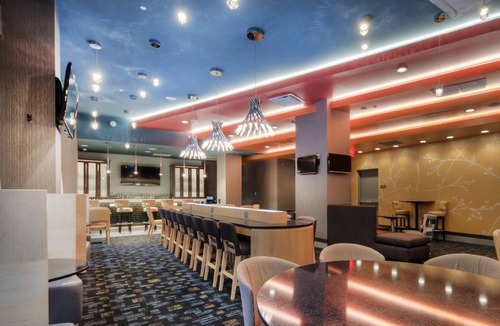 Downtown Hotel | 61 m² Hotel ∙ 127 guests