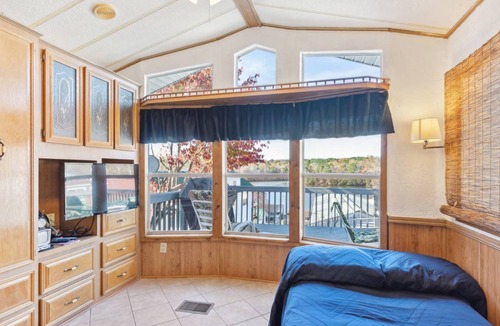 New London House | 63 m² House ∙ 2 bedrooms ∙ 5 guests