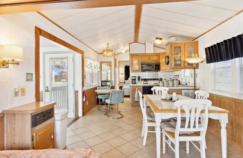 New London House | 63 m² House ∙ 2 bedrooms ∙ 5 guests