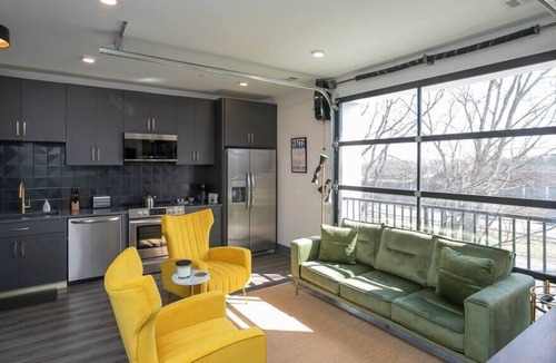 Rolling Mill Hill Apartment | 65 Lindsley Avenue Unit #214 Nashville, TN 37210