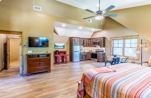 Glenville Apartment | 65 m² Apartment ∙ 1 bedroom ∙ 2 guests