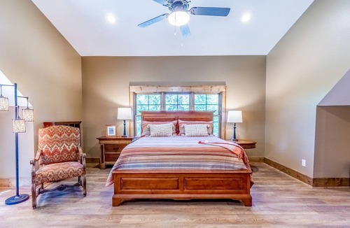 Glenville Apartment | 65 m² Apartment ∙ 1 bedroom ∙ 2 guests