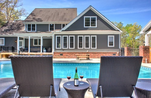 Fairview House | 650 m² House ∙ 10 bedrooms ∙ 28 guests