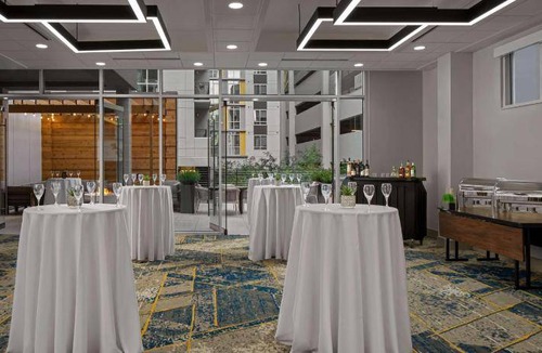 First Ward Hotel | 67 m² Hotel ∙ 2 bedrooms ∙ 127 guests