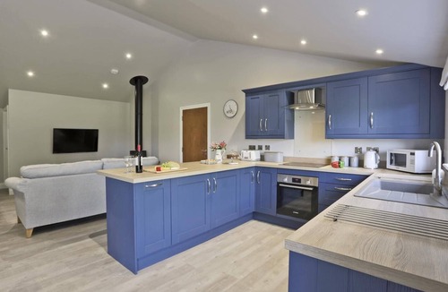 Beccles Cottage | 7 Bed in Barsham (oc-then)