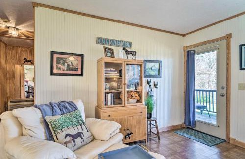 Morganton House | 7 Mi to Downtown Morganton Cabin with Fire Pit!