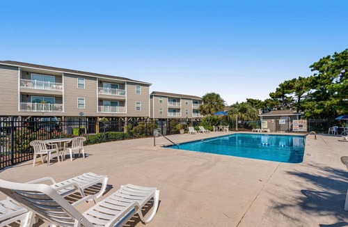 Ocean Isle Beach Condo | 71 m² Condo ∙ 1 bedroom ∙ 4 guests