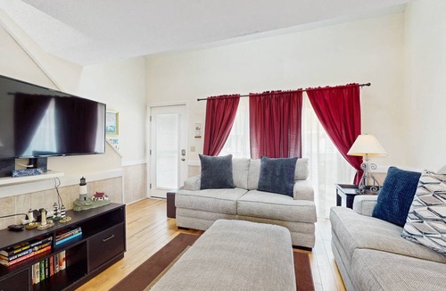 Ocean Isle Beach Condo | 71 m² Condo ∙ 1 bedroom ∙ 4 guests