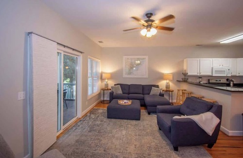 Bonito Boathouses House | 712 Bonito Drive
