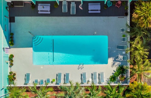North Carolina Coast Condo | 73 m² Condo ∙ 2 bedrooms ∙ 7 guests