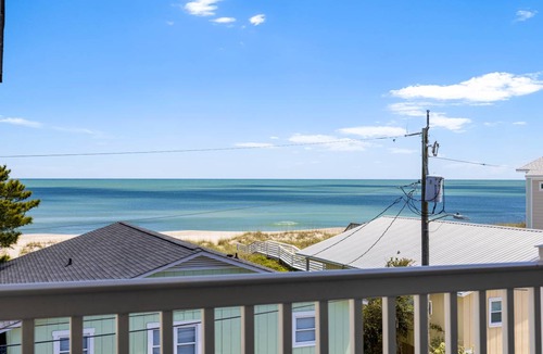 Wilmington Beach Condo | 73 m² Condo ∙ 1 bedroom ∙ 6 guests