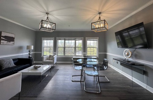 Charlotte Condo | 74 m² Condo ∙ 1 bedroom ∙ 3 guests