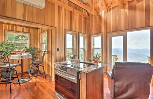 Hot Springs House | 74 m² House ∙ 2 bedrooms ∙ 4 guests