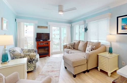 Morehead City Condo | 78 m² Condo ∙ 2 bedrooms ∙ 6 guests