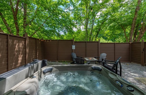 Cheshire House | 79 m² House ∙ 2 bedrooms ∙ 4 guests
